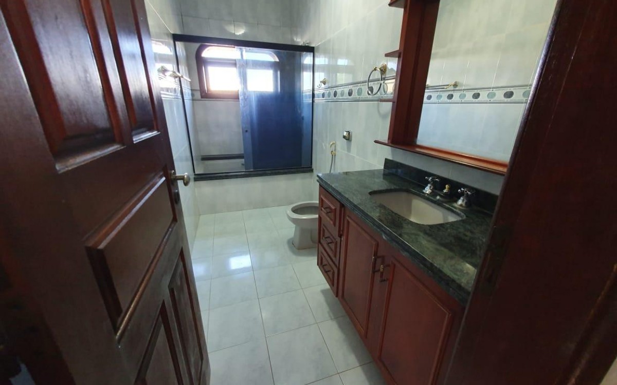 Casa 3 quartos, 1 suíte, 4 garagens - foto 21