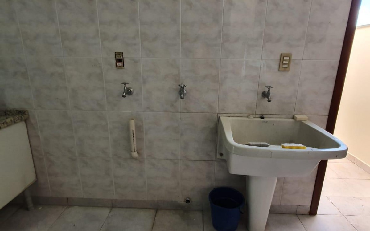 Casa 3 quartos, 1 suíte, 4 garagens - foto 27