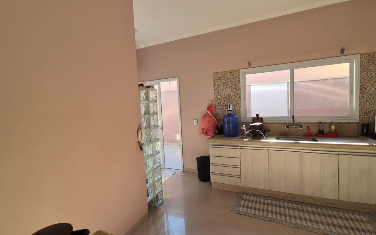 Casa 3 quartos, 2 suítes, 4 garagens - foto 15