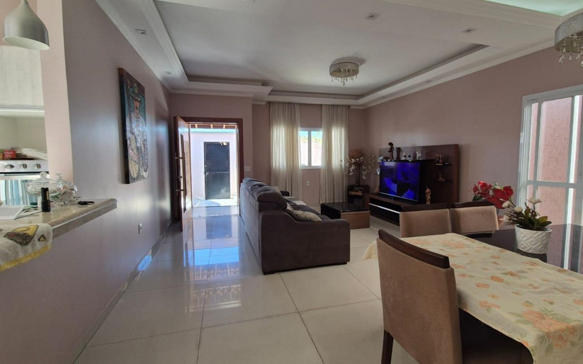 Casa 3 quartos, 2 suítes, 4 garagens - foto 16
