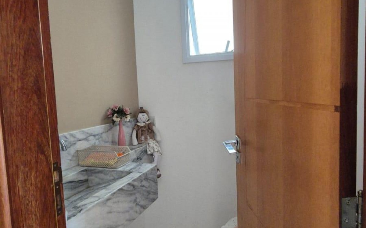 Casa 3 quartos, 2 suítes, 4 garagens - foto 19