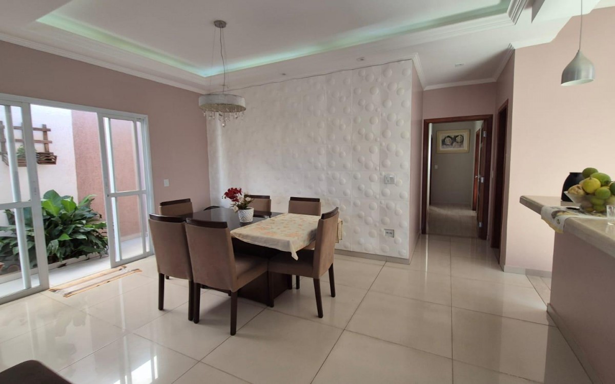 Casa 3 quartos, 2 suítes, 4 garagens - foto 6