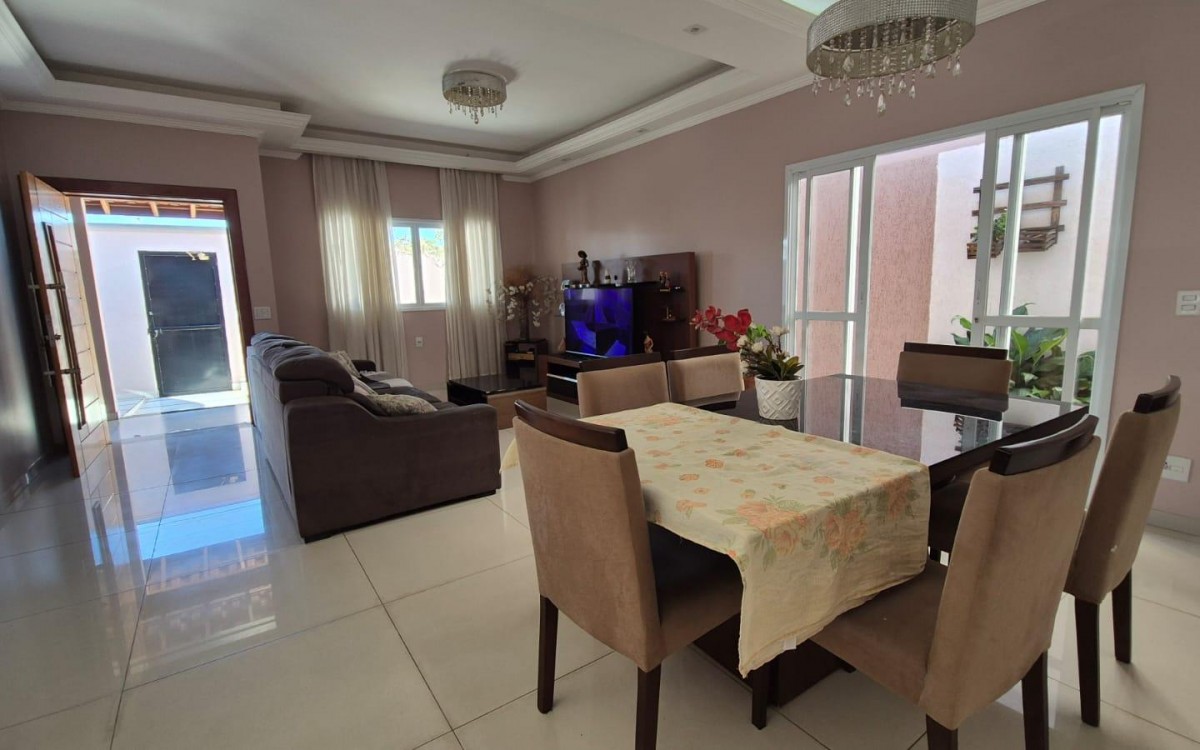 Casa 3 quartos, 2 suítes, 4 garagens - foto 8
