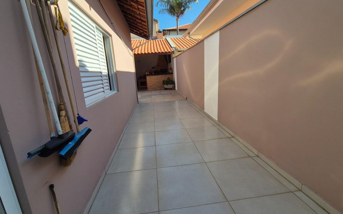 Casa 3 quartos, 2 suítes, 4 garagens - foto 10