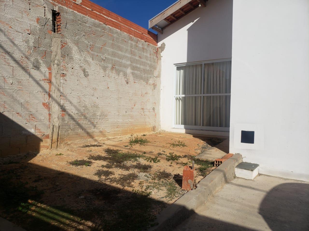 Venda - Tietê - Terra Nova - casa 2 quartos, sala cozinha 