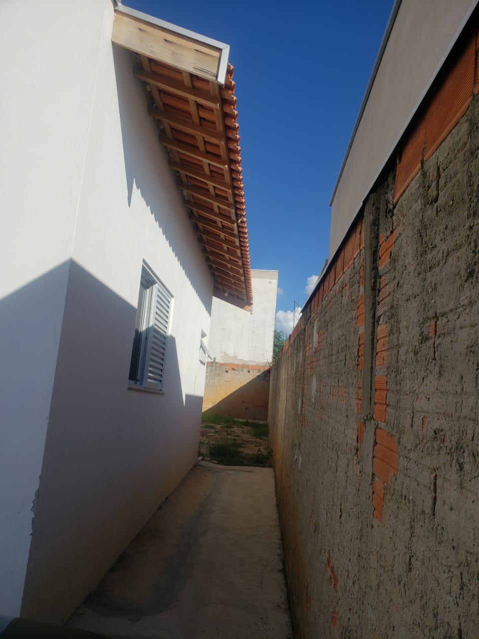 Venda - Tietê - Terra Nova - casa 2 quartos, sala cozinha 